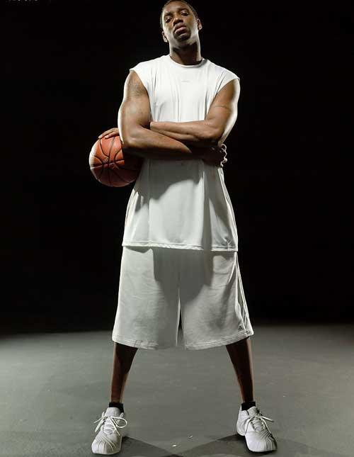 乌姆蒂蒂：德尚是顶级教练标杆；博格巴心理强大能重返巅峰（乌姆蒂蒂：德尚是名帅典范，博格巴心态强大有望重返巅峰）