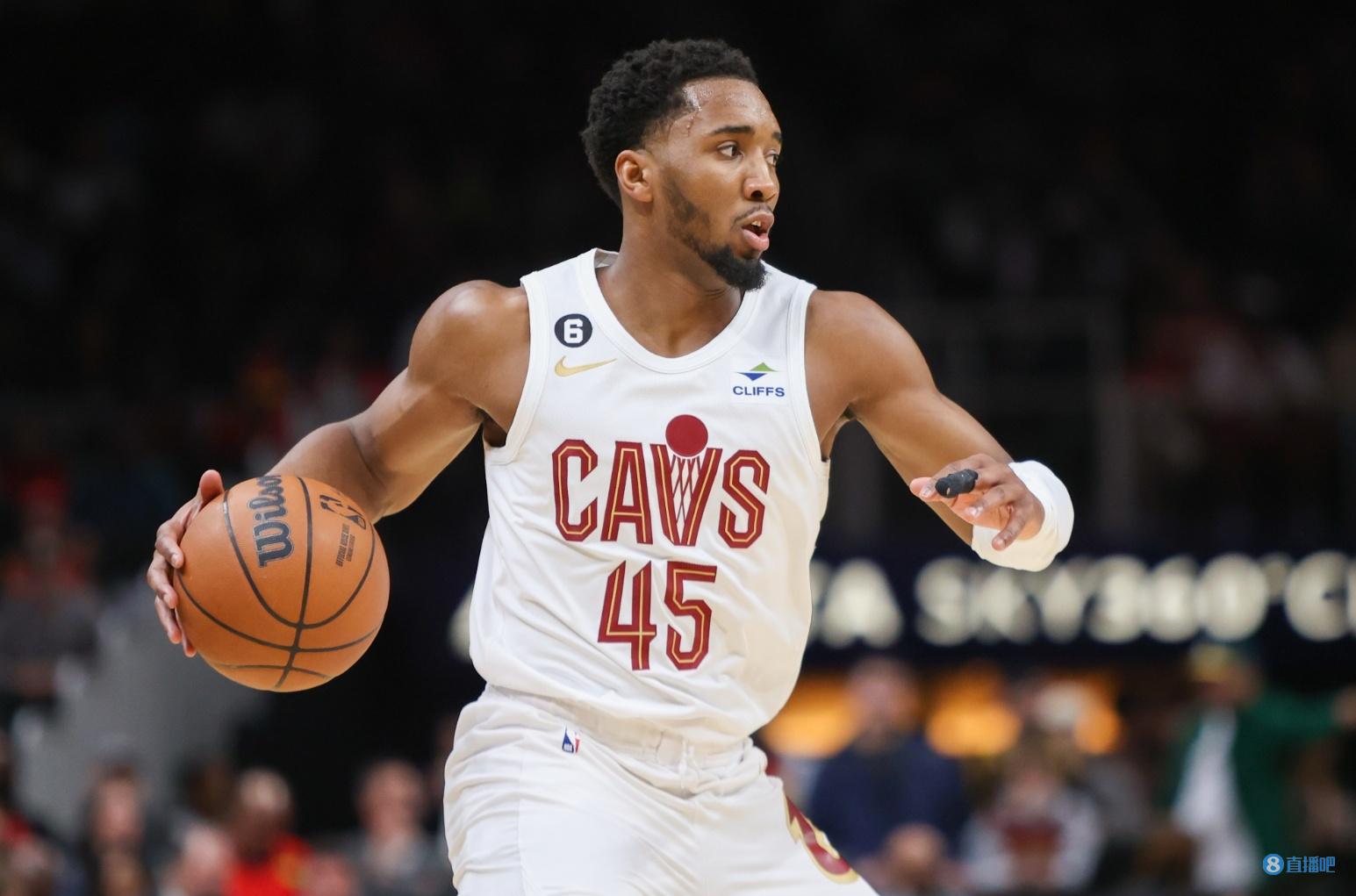 首发出战阿尔巴尼亚，22岁夸安萨英格兰成年队首秀（22岁夸安萨迎英格兰成年队处子秀，首发对阵阿尔巴尼亚）