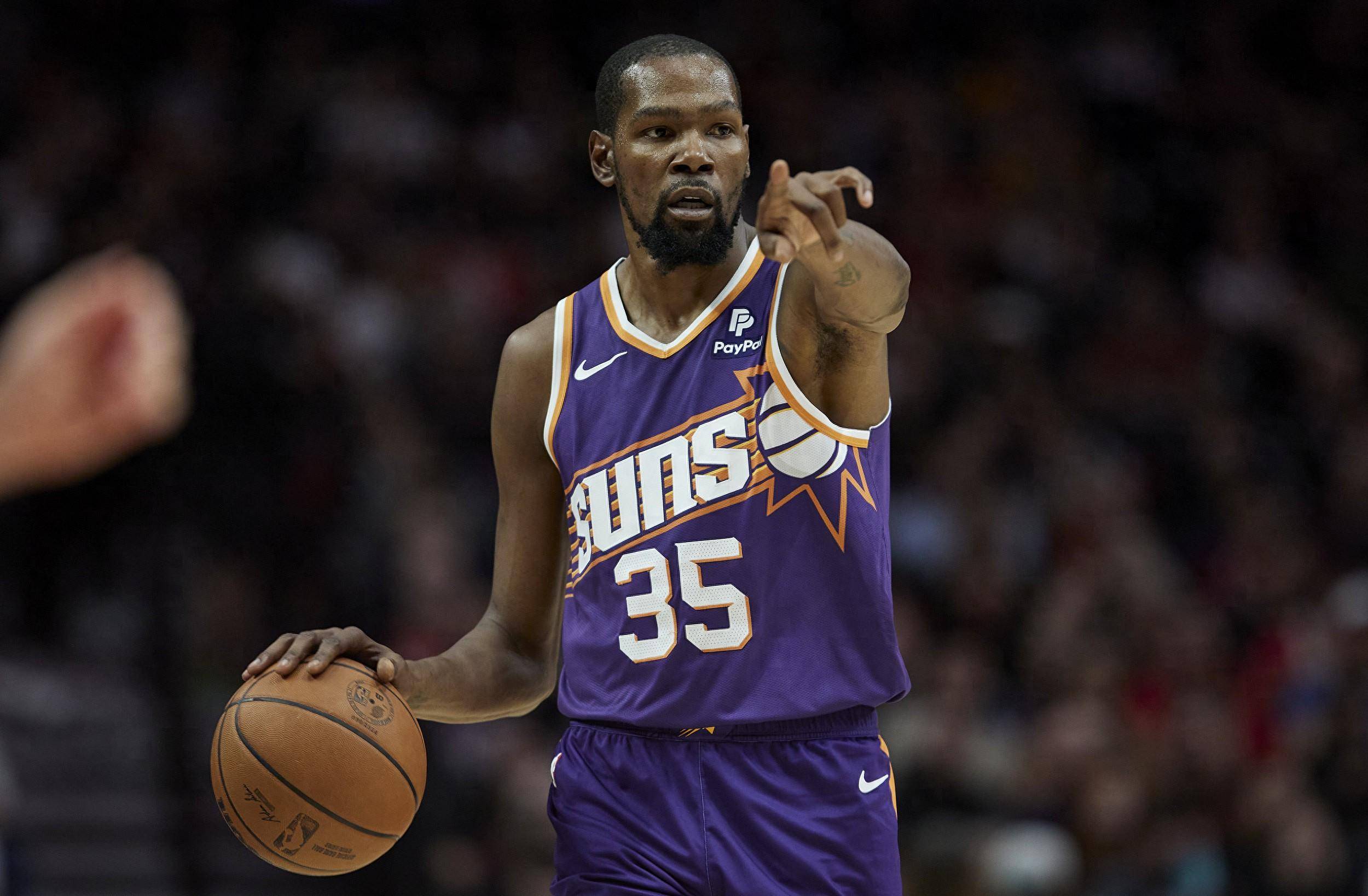 迈克·布朗谈哈特：他让我想到了伊戈达拉，懂球就知道他多厉害（迈克·布朗盛赞哈特：让我想起伊戈达拉，懂球的人都知道他有多强）