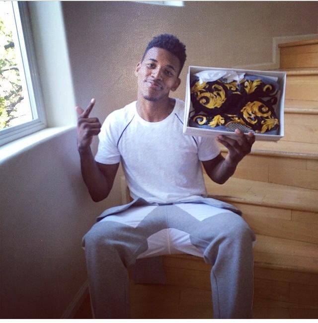 巴黎圣日耳曼姆巴佩帽子戏法（姆巴佩为巴黎圣日耳曼上演帽子戏法）