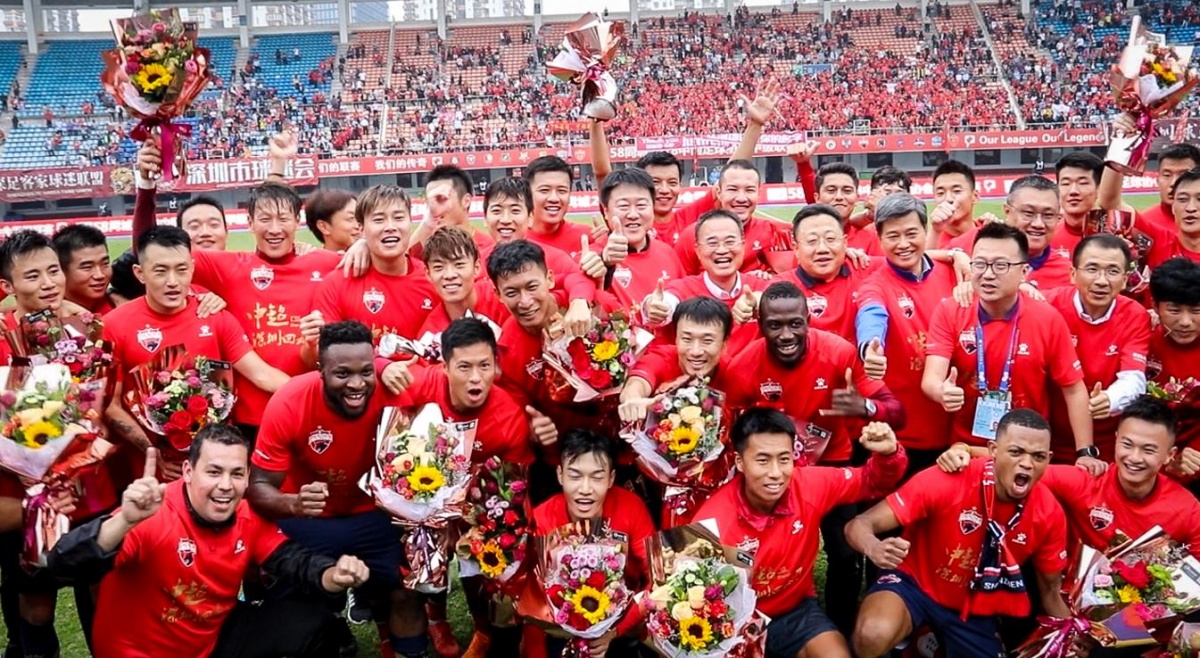 马竞vs圣吉罗斯联合：阿尔瓦雷斯搭档格列兹曼，小西蒙尼出战（格列兹曼携手阿尔瓦雷斯，马竞迎战圣吉罗斯联合，小西蒙尼出战）